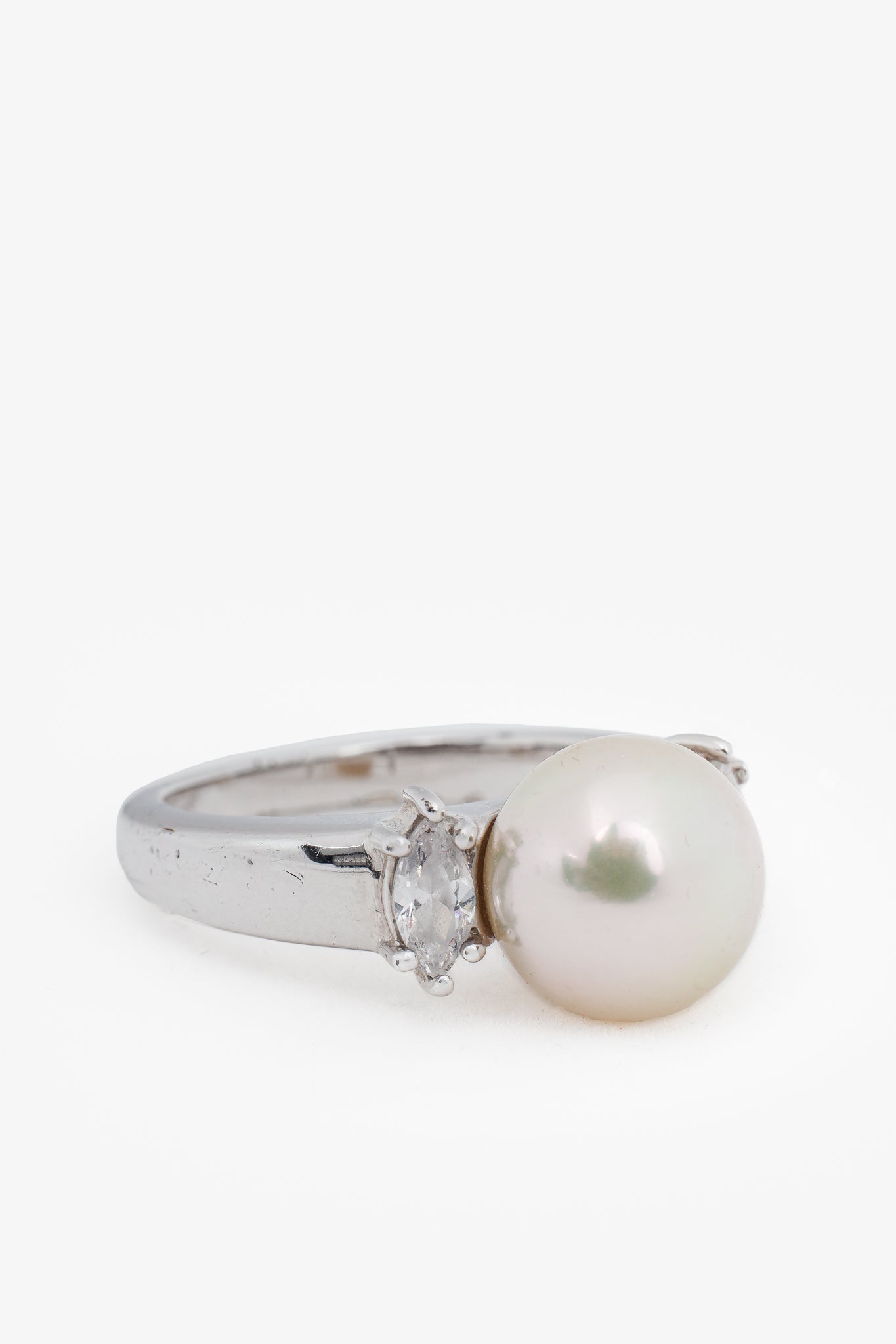 Majorica Lilit White Pearl & Zirconia Silver Ring