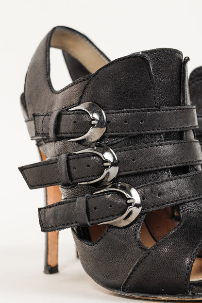 Manolo Blahnik Black Leather Buckled Gladiator Sandals
