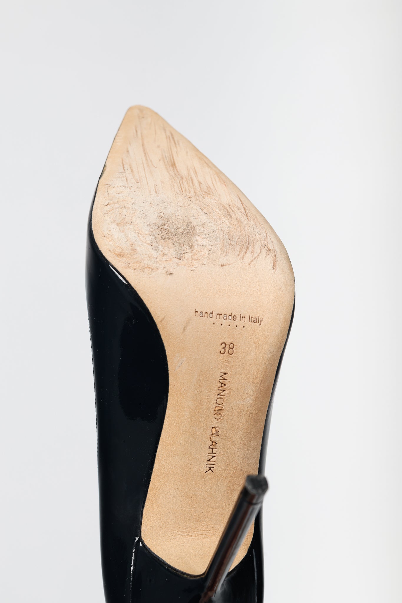 Manolo Blahnik BB Midnight-Blue Patent Leather Pointed-Toe Pumps