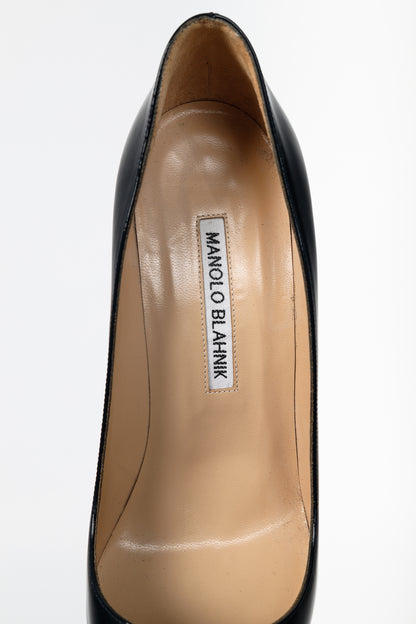 Manolo Blahnik BB Midnight-Blue Patent Leather Pointed-Toe Pumps