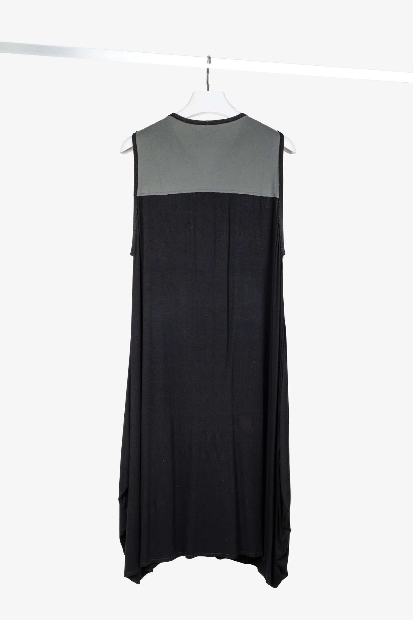 Marie Saint Pierre Black Jersey Contrast-Yoke Sleeveless Maxi Dress