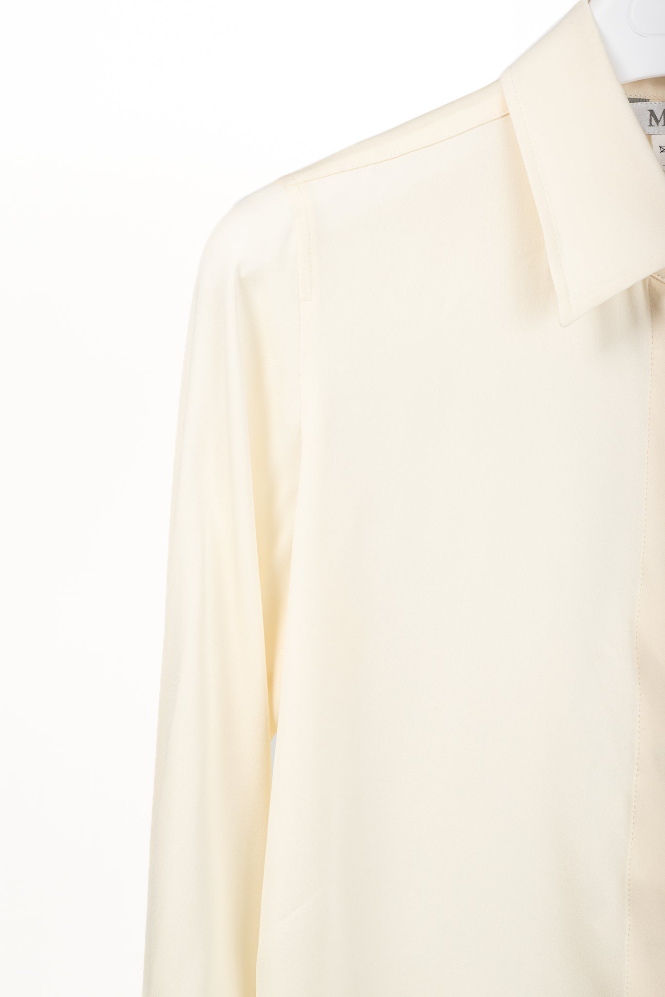 Max Mara Filmato Ivory Silk Crepe de Chine Buttoned Blouse