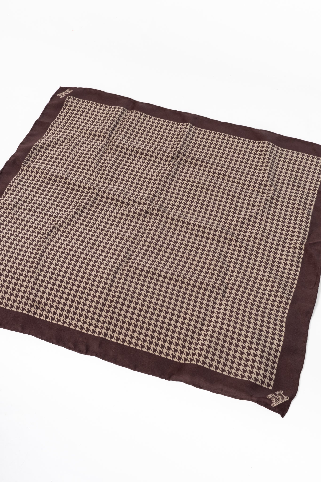 Max Mara Aversa Bordeaux Houndstooth-Print Silk Stole