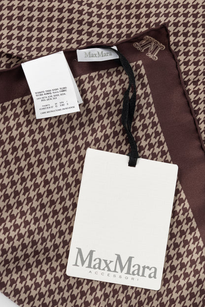 Max Mara Aversa Bordeaux Houndstooth-Print Silk Stole