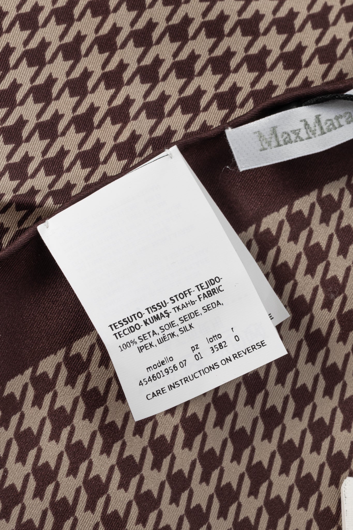 Max Mara Aversa Bordeaux Houndstooth-Print Silk Stole