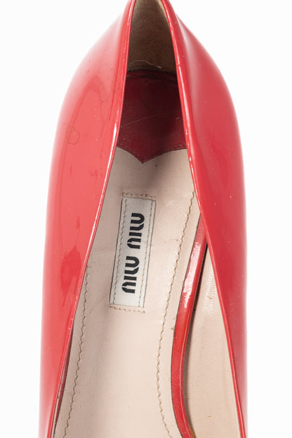 Miu Miu Raspberry Vernice-Leather Bow Crystal-Heel Pumps