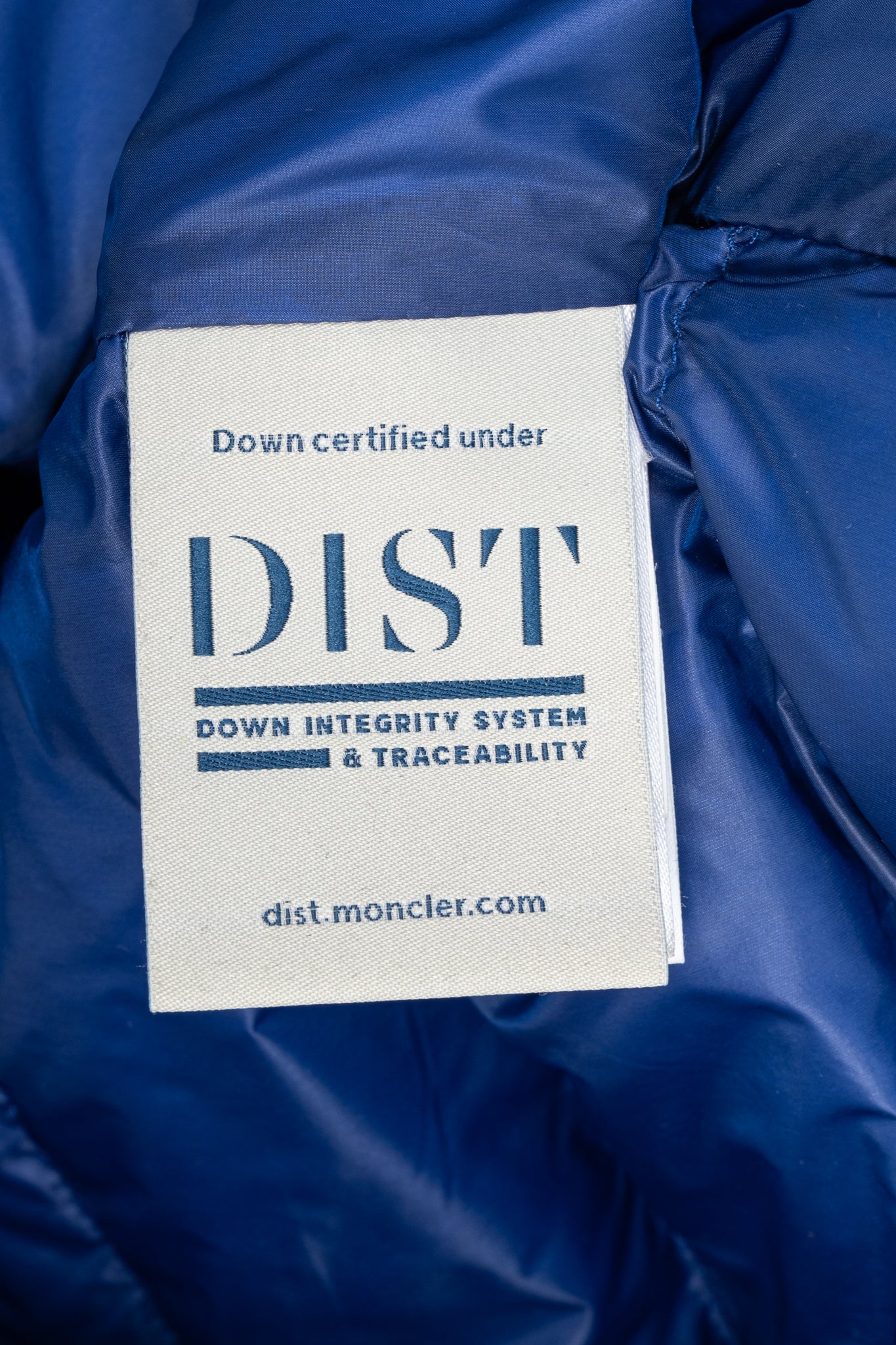 Moncler Longue Saison Agay Blue Quilted-Nylon Puffer Jacket