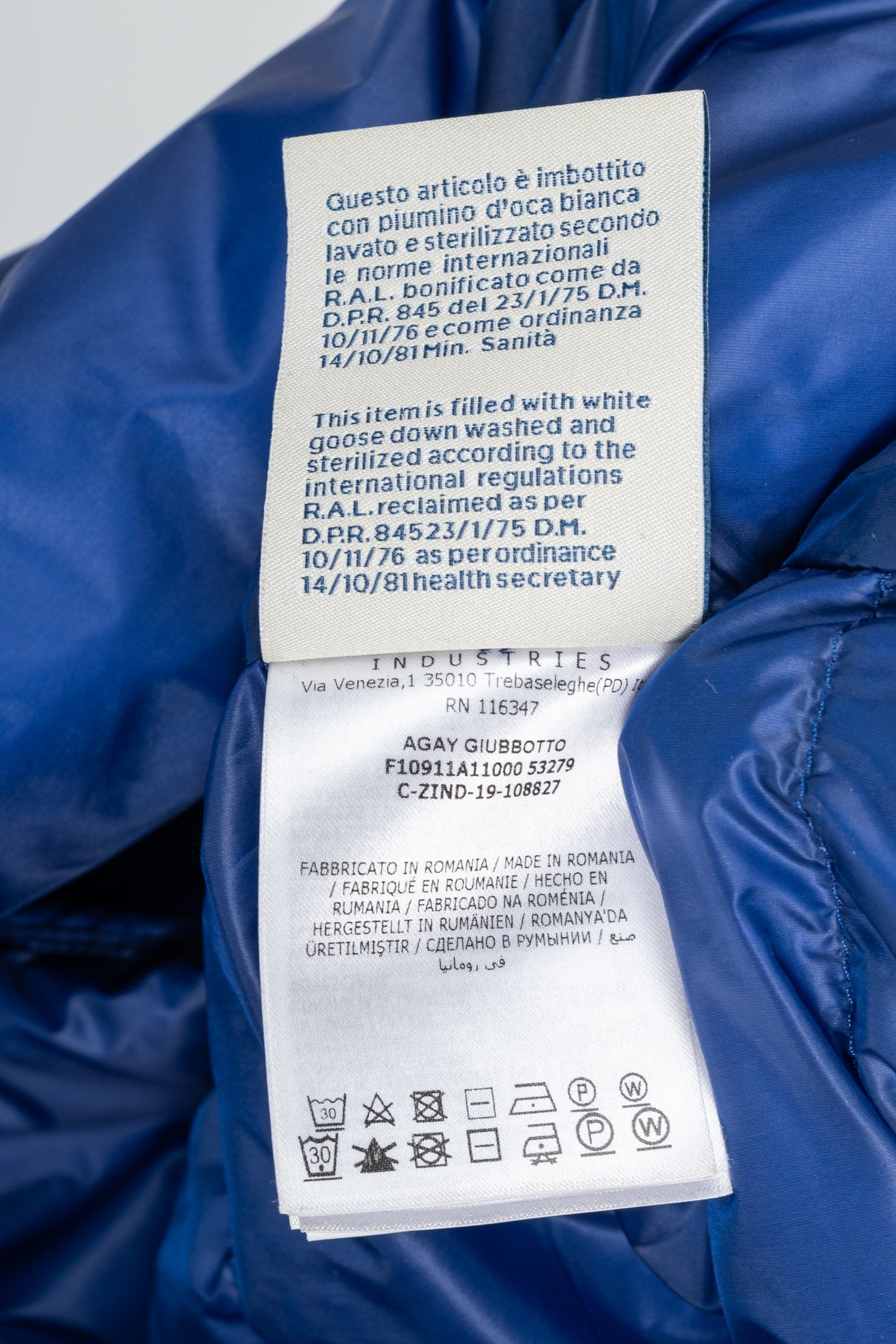 Moncler Longue Saison Agay Blue Quilted-Nylon Puffer Jacket