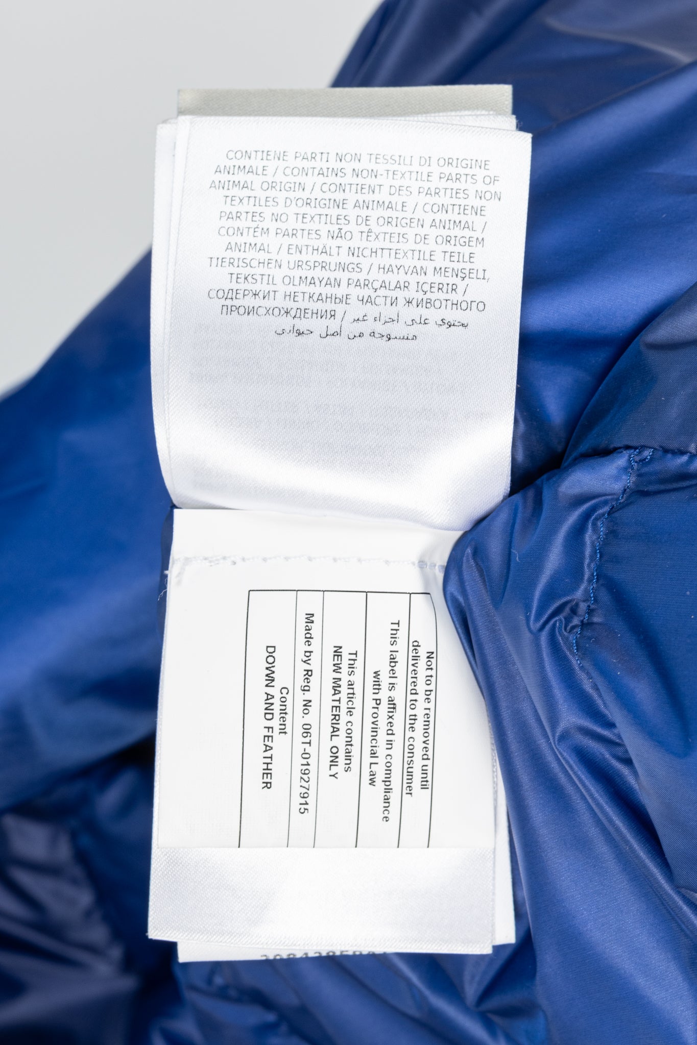 Moncler Longue Saison Agay Blue Quilted-Nylon Puffer Jacket