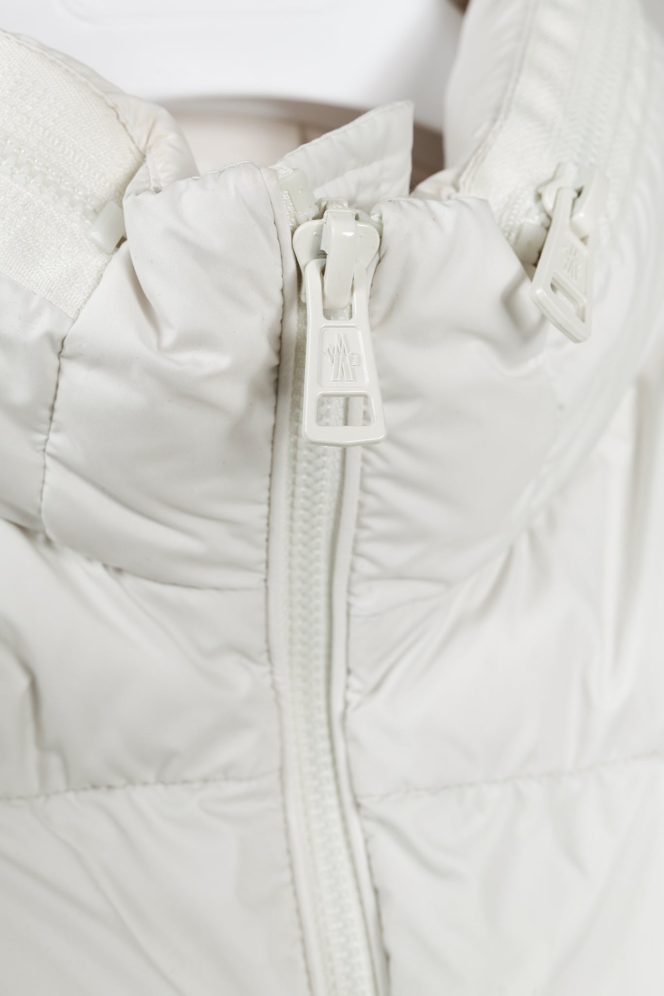 Moncler Genius Akishima White Quilted Down Jacket