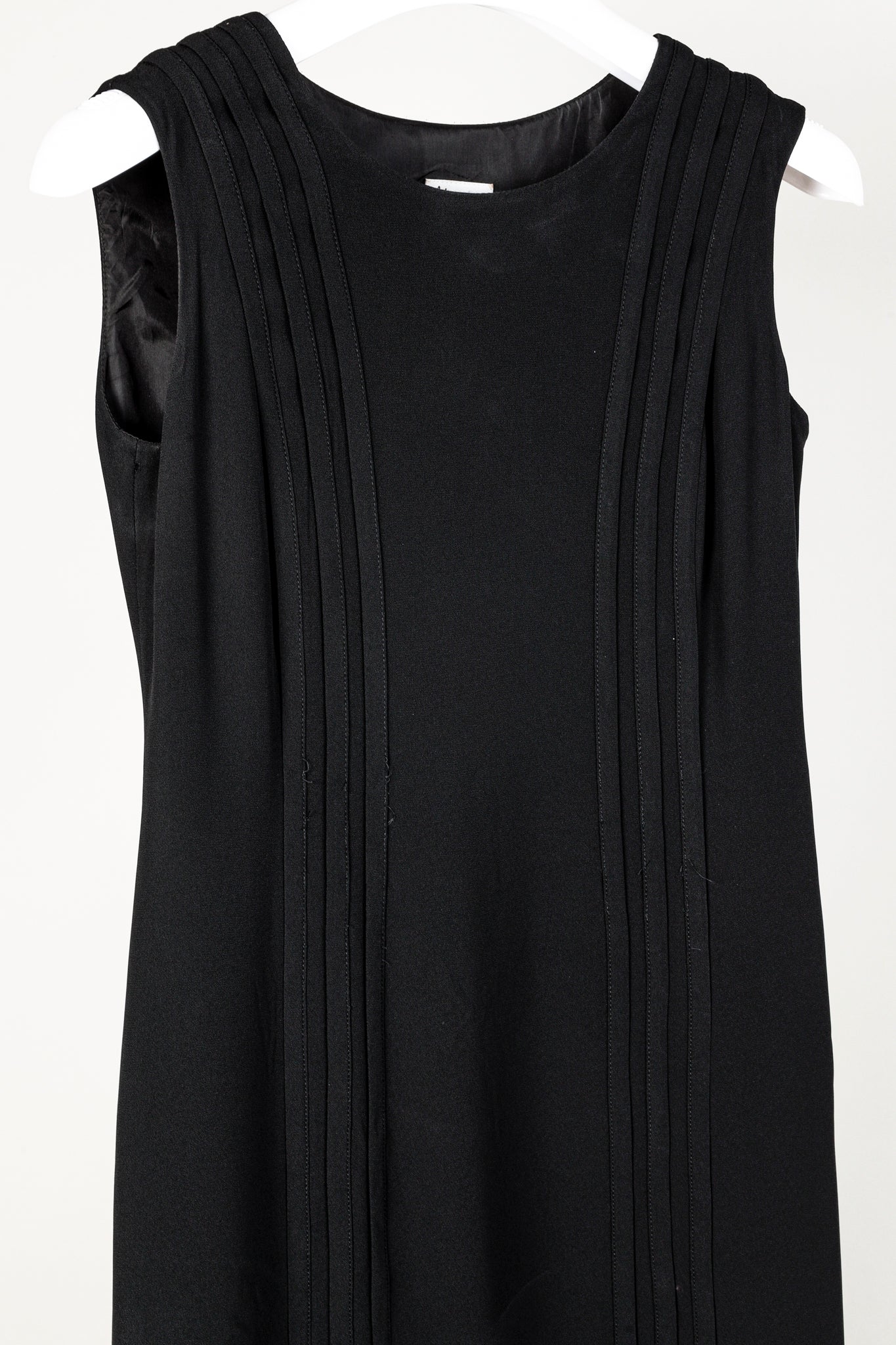 Moschino Cheap and Chic Black Tonal-Piping Sleeveless Dress