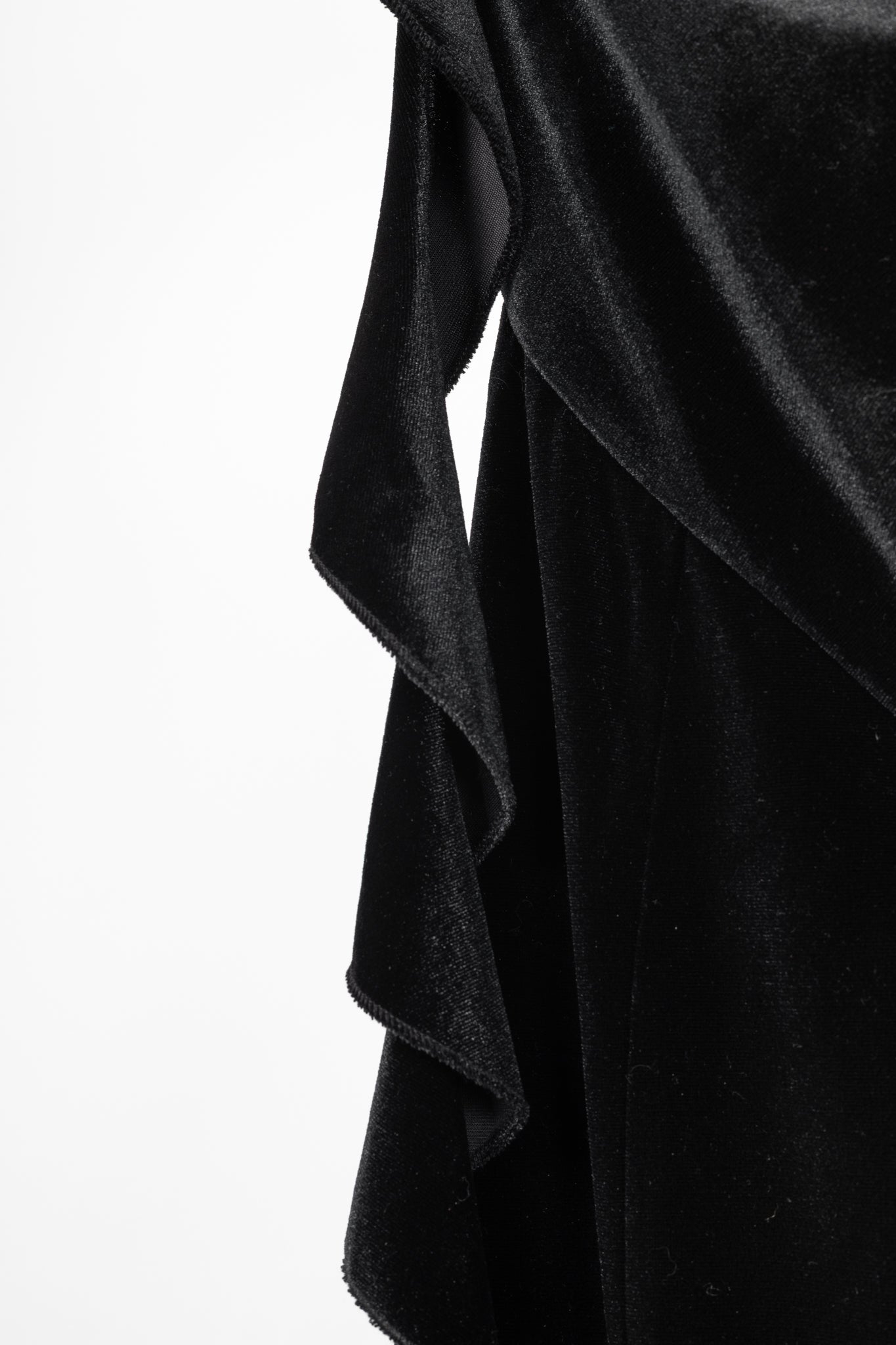 Nana Jacqueline Caroline Black Velvet Ruffle-Strap Mermaid Gown