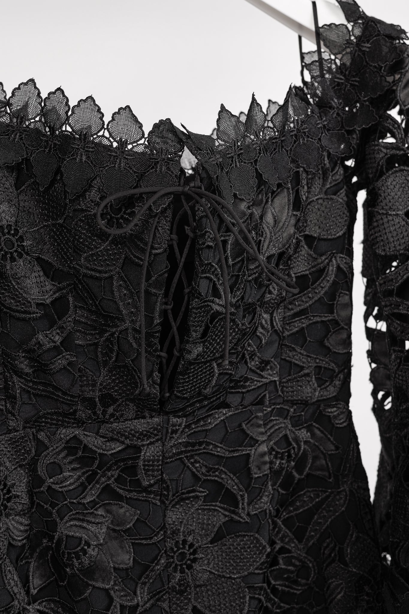 Nicholas Black Botanical Lace Lace-Up Off-Shoulder Cocktail Dress