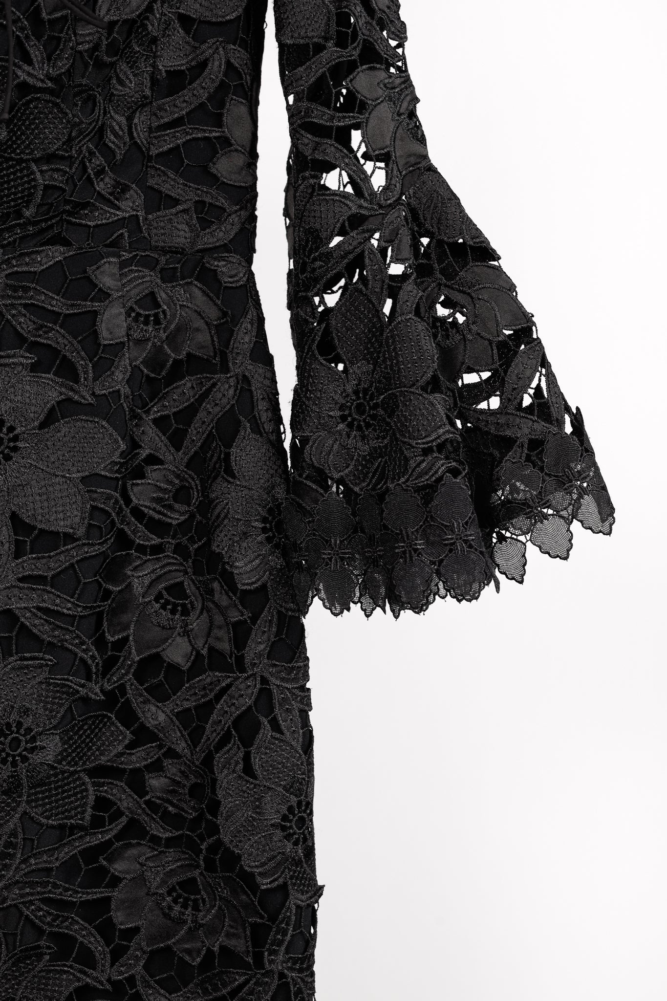 Nicholas Black Botanical Lace Lace-Up Off-Shoulder Cocktail Dress