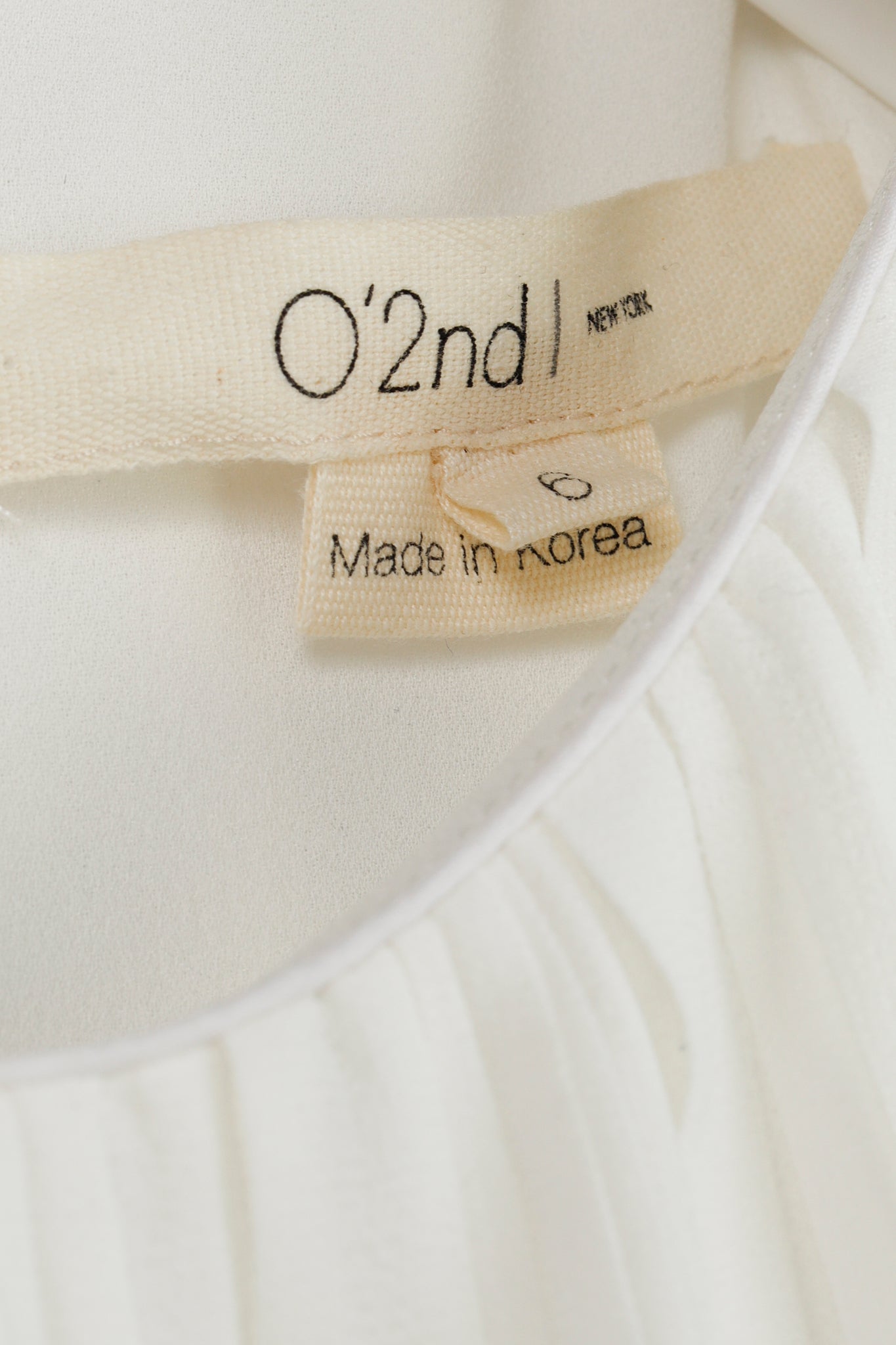 O’2nd White Pleated Blue-Striped Sleeveless Blouse