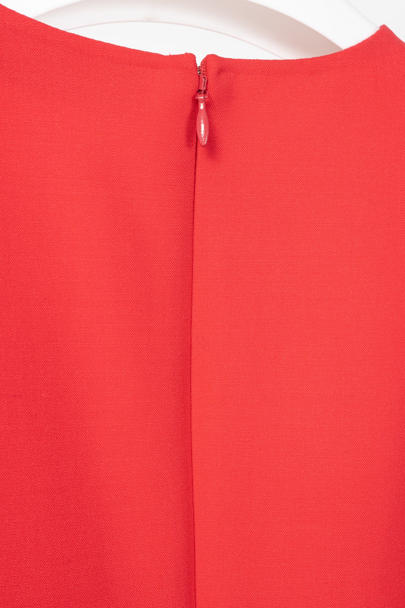 Oscar de la Renta PS24 Cerise Wool Crepe Sleeveless Tiered Ruffle Dress