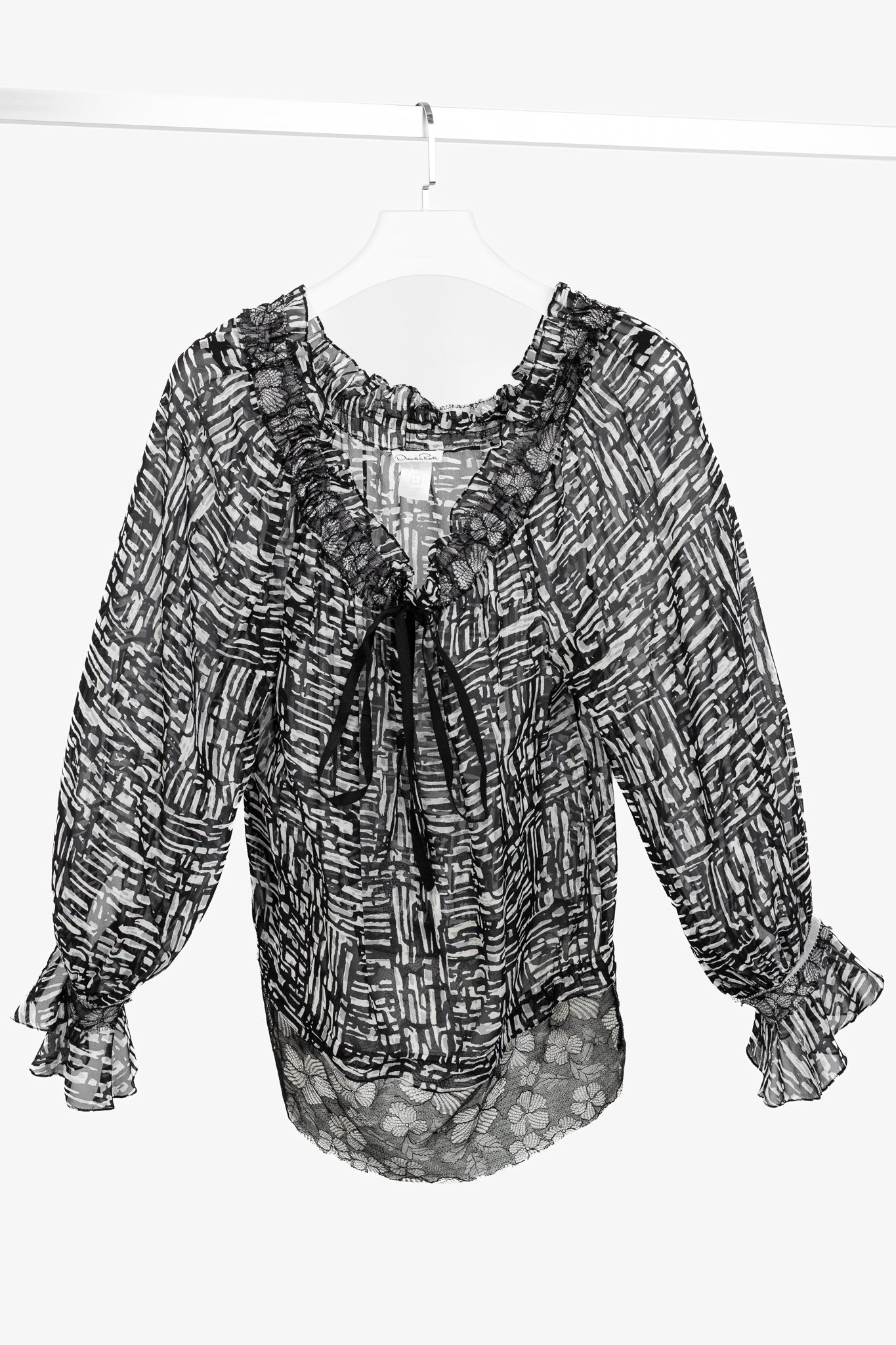 Oscar de la Renta AW/10 Black & White Abstract Silk Lace-Trim Tie-Neck Blouse