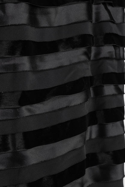 Oscar de la Renta AW/14 Runway Black Satin, Crepe & Velvet Pencil Skirt