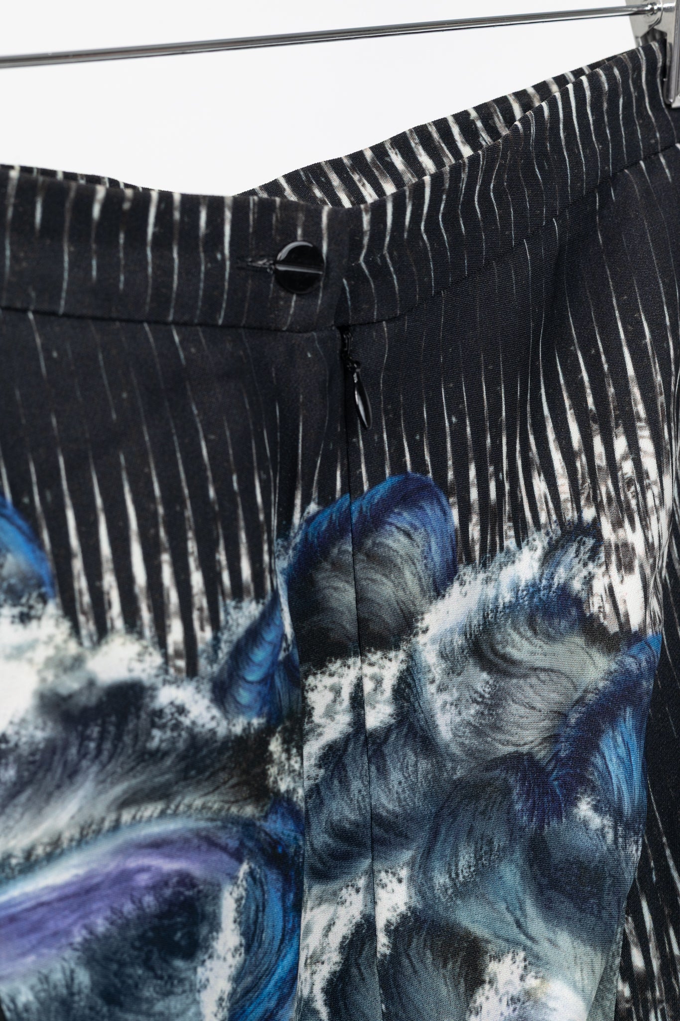 Peter Pilotto K Blue & Black Abstract Printed Crepe Handkerchief-Hem Skirt