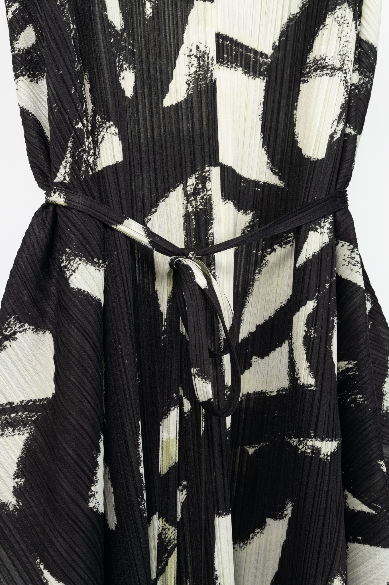 Pleats Please Issey Miyake Spin White & Black Printed Midi Swing Dress