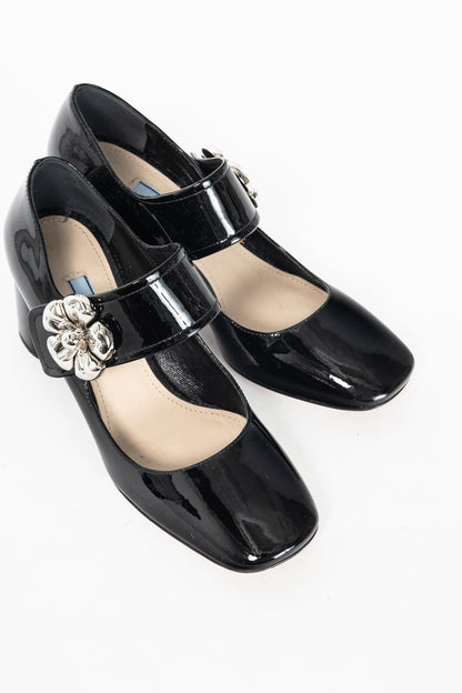Prada Nero Vernice Leather Flower Mary-Jane Pumps