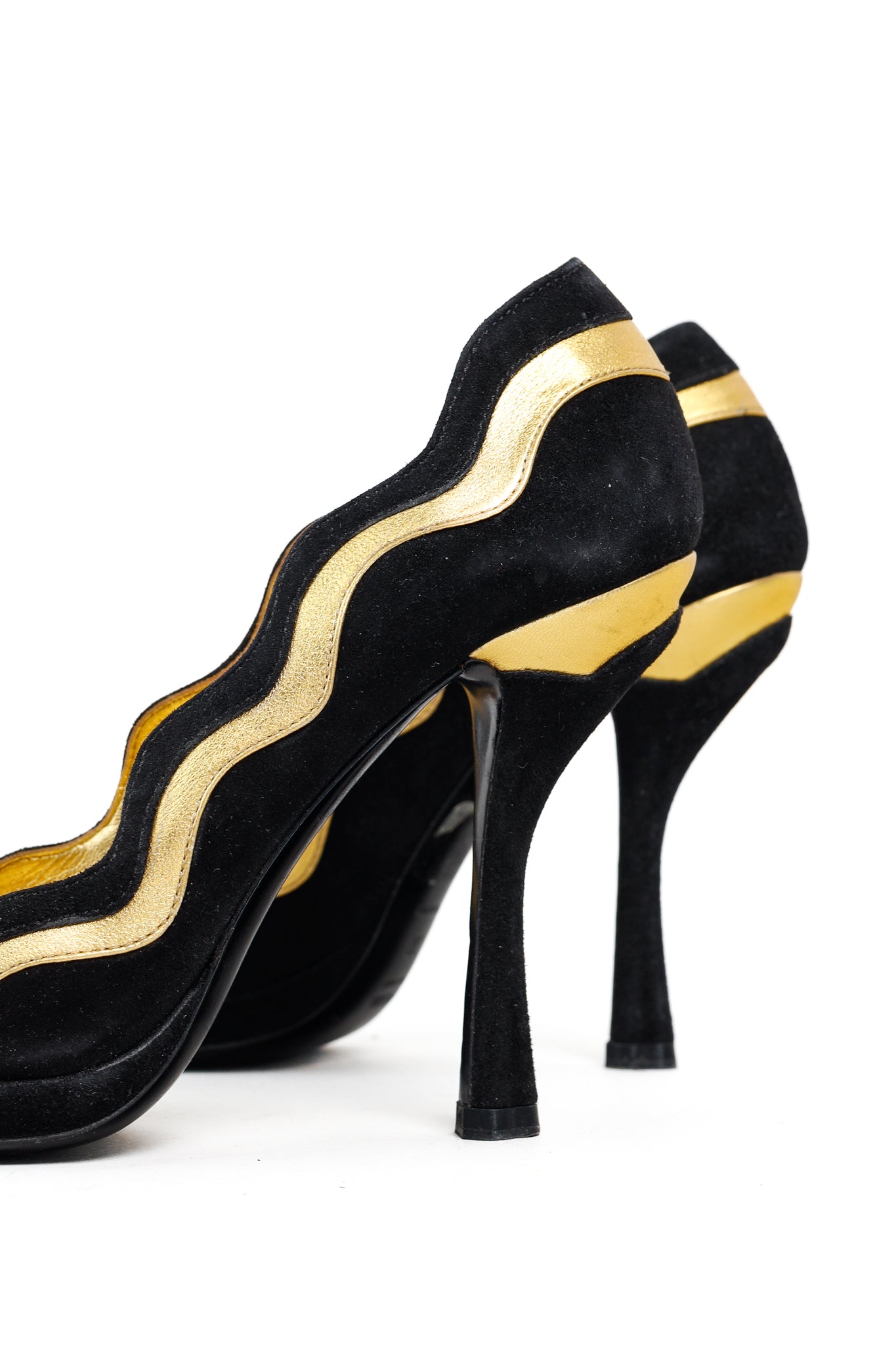Prada SS/08 Black & Gold Suede Wavy-Stripe Scalloped Heels