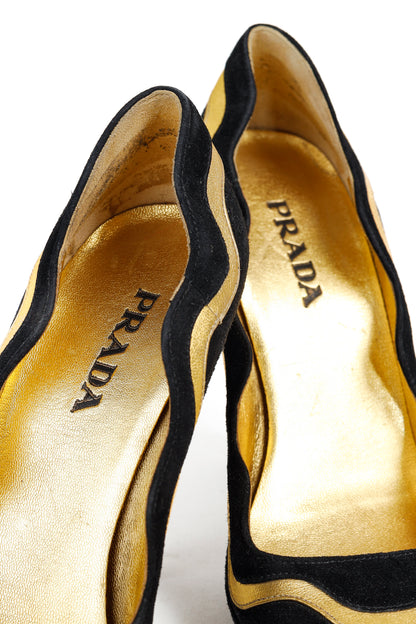 Prada SS/08 Black & Gold Suede Wavy-Stripe Scalloped Heels