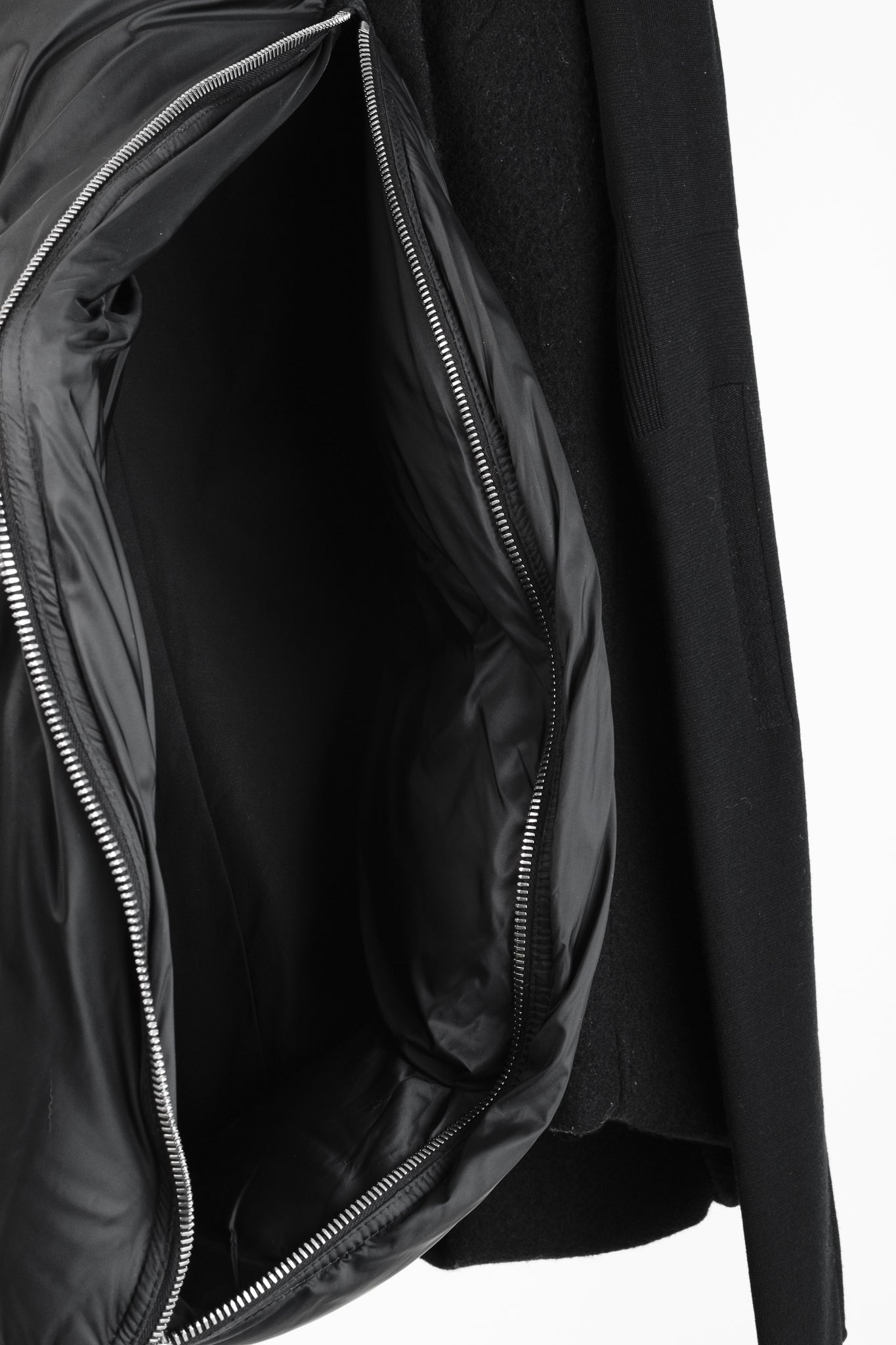 Rick Owens AW/17 Runway Winter Heron Black-Wool Asymmetrical Front Zip Jacket
