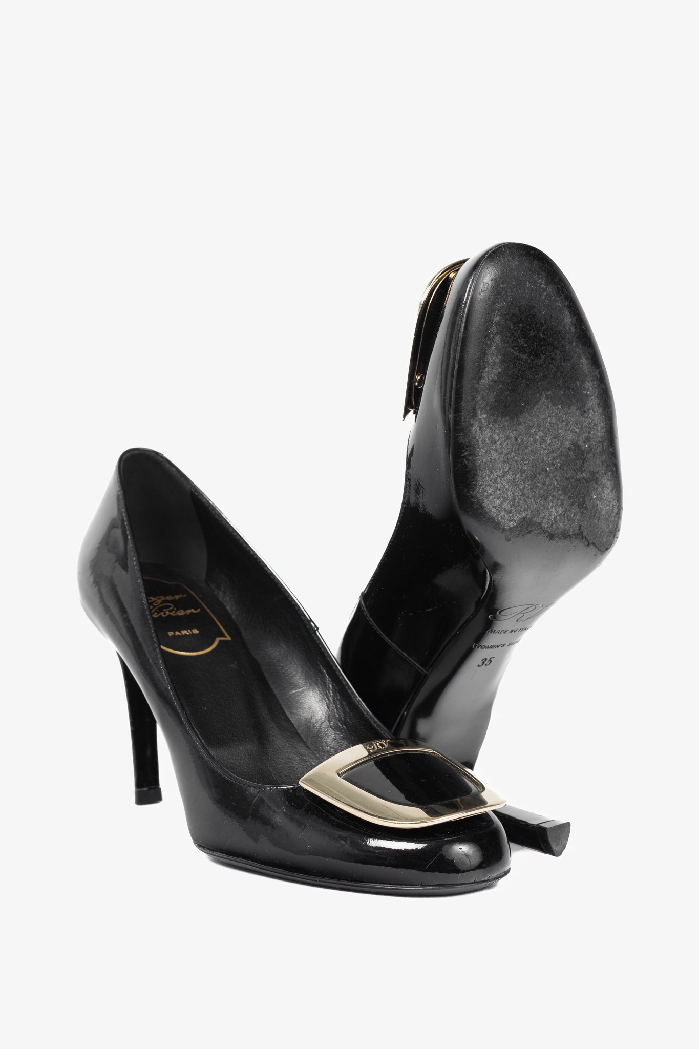 Roger Vivier Décolleté Ecusson Black Patent-Leather Buckle Heels
