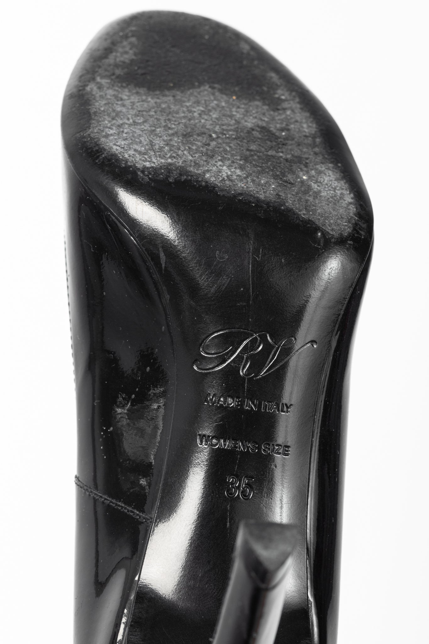Roger Vivier Décolleté Ecusson Black Patent-Leather Buckle Heels