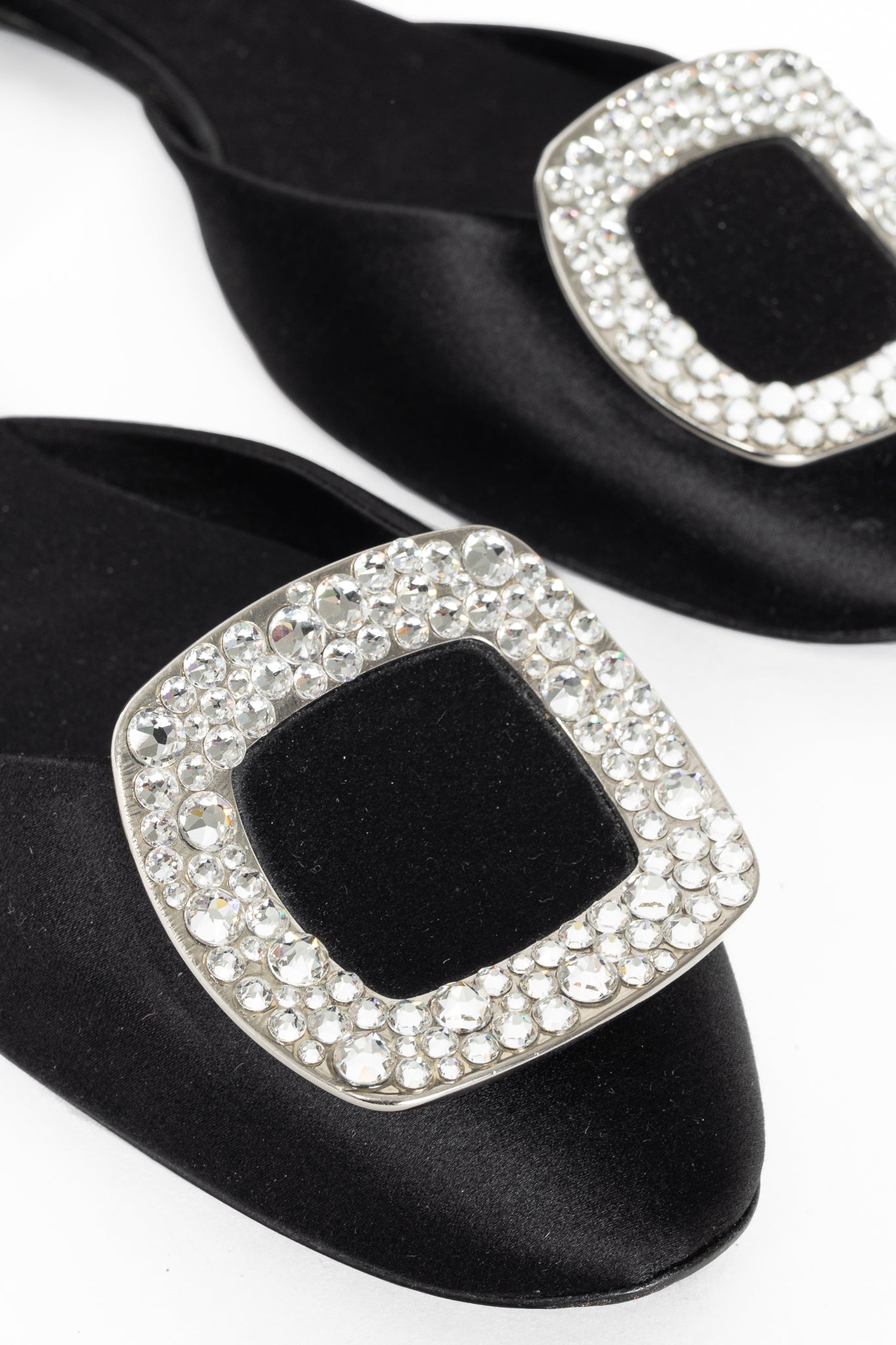 Roger Vivier Chips Black Silk Strass-Buckle Flats