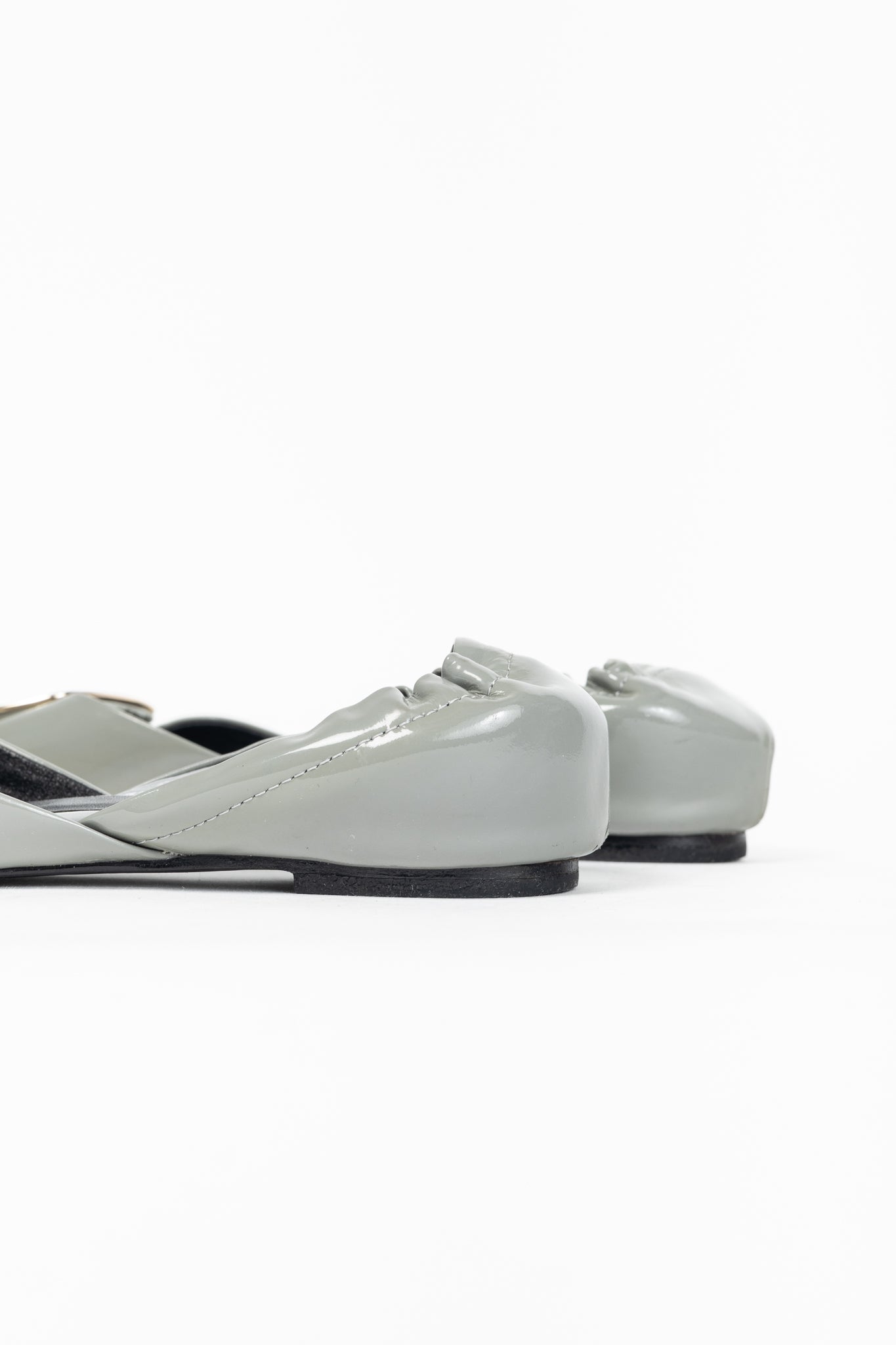 Roger Vivier Chips Grey Patent Leather Buckle Scrunch Flats
