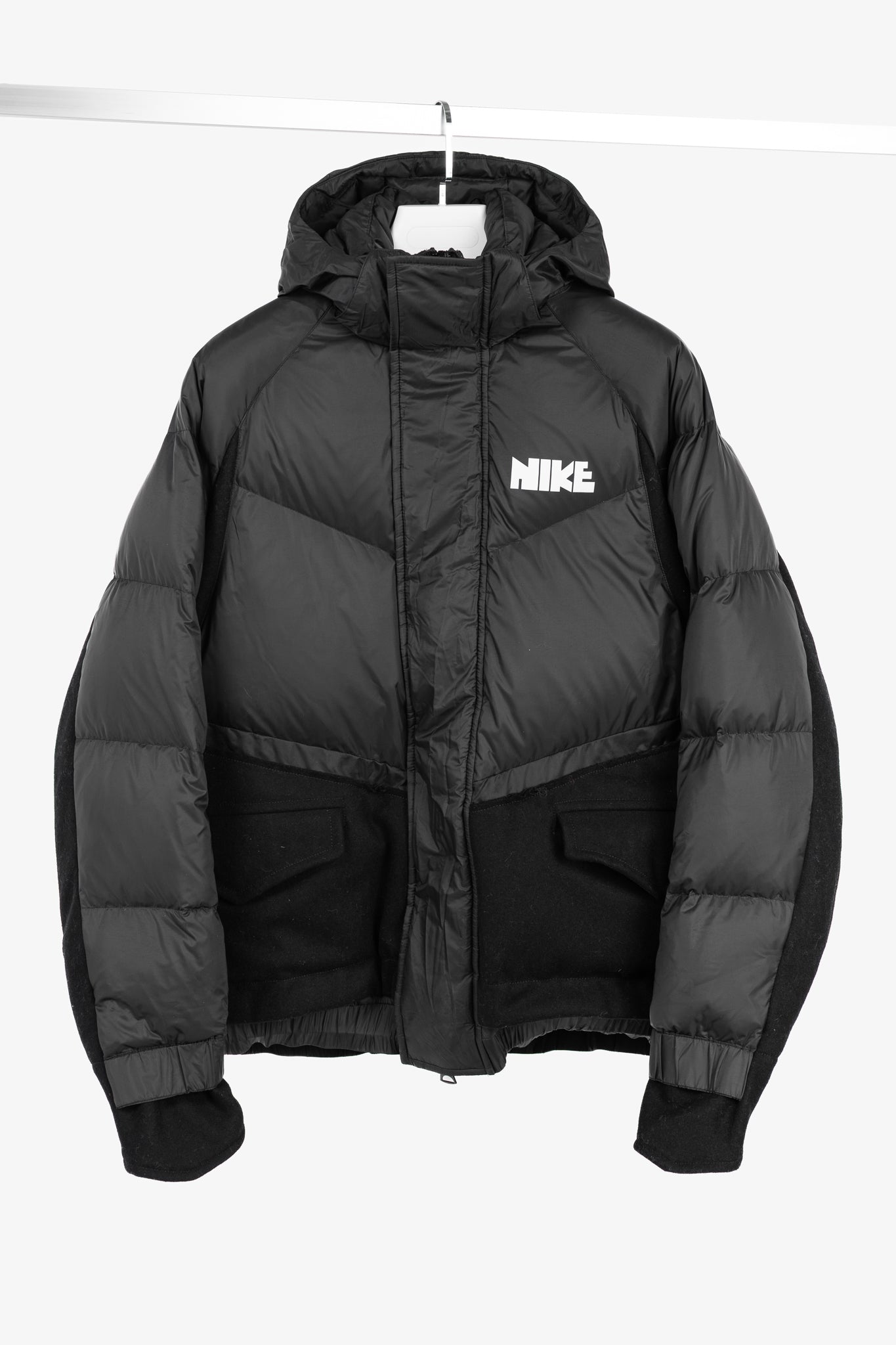 Nike x Sacai Black Loose Splicing Hooded Down Jacket