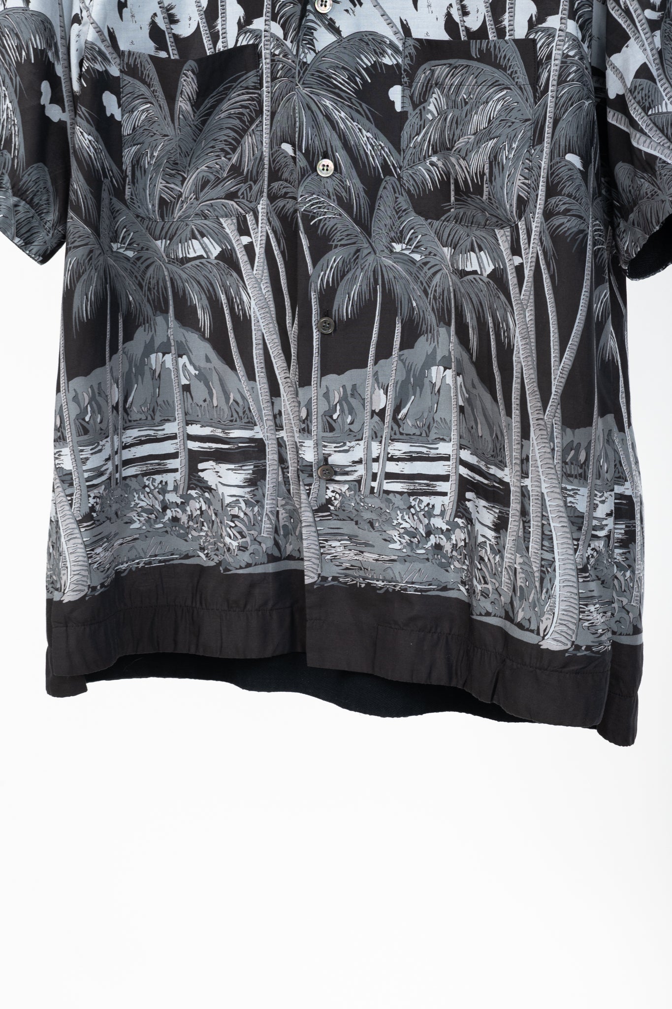 Sacai x Sun Surf Grey Diamond Head Tropical Shirt