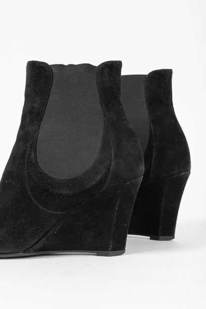 Yves Saint Laurent Nero Suede Chelsea Wedge Booties