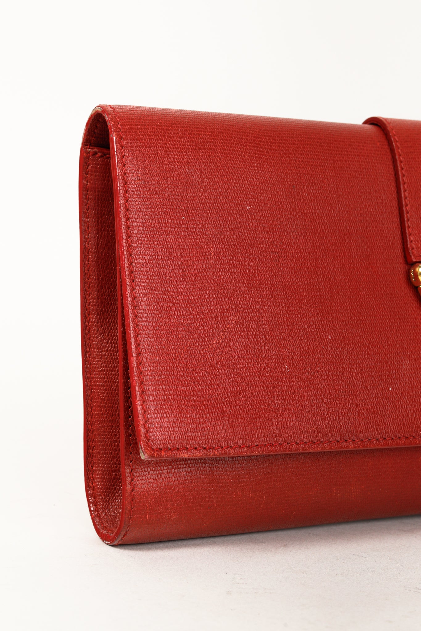 Yves Saint Laurent Large Chyc Vintage Golden-Y Deep Red Leather Sac Clutch