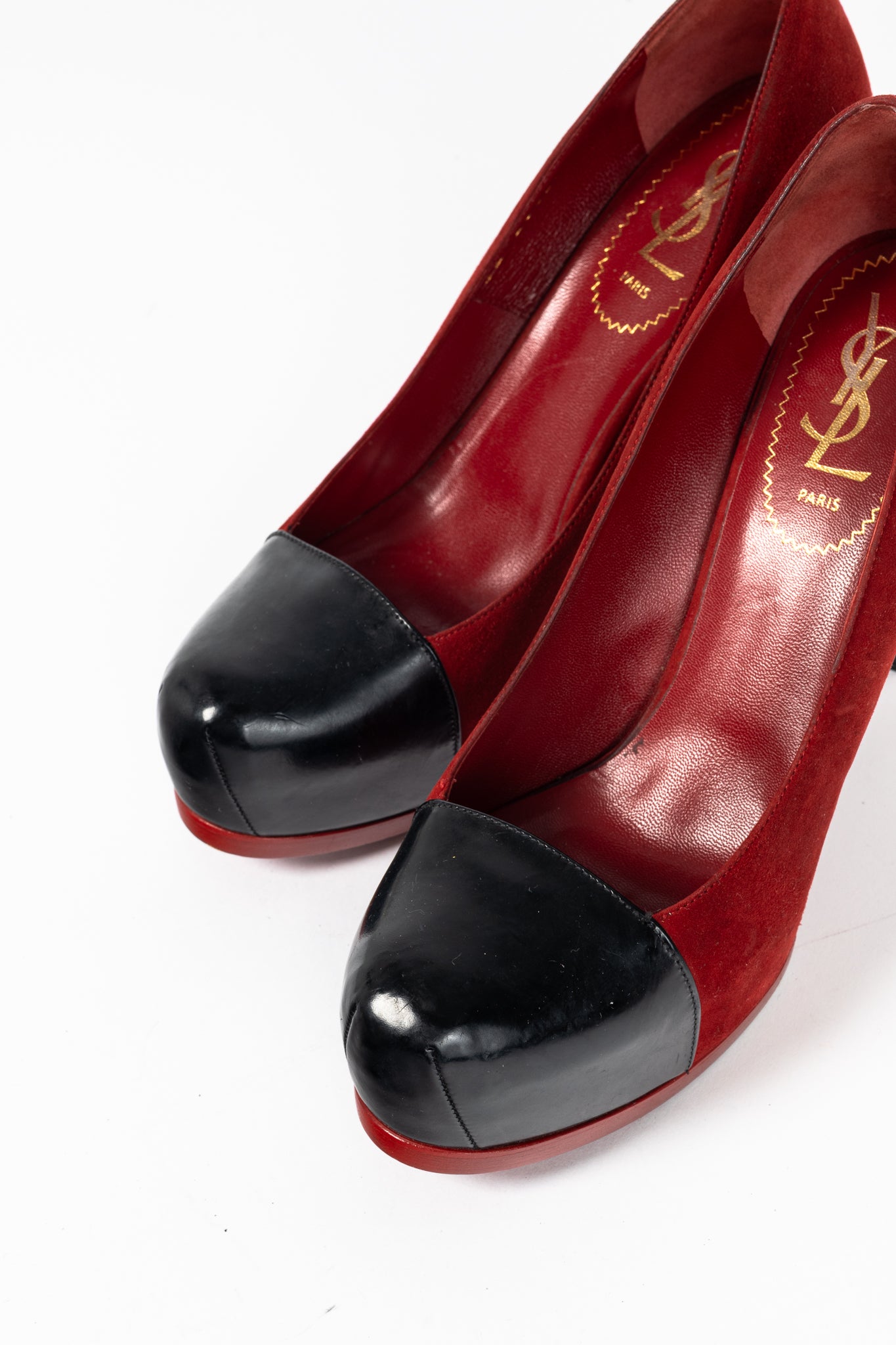 Yves Saint Laurent Tribtoo 80 Platform Poppy Kid Scamosciato & Nero Vinil Lux Cap-Toe Pumps