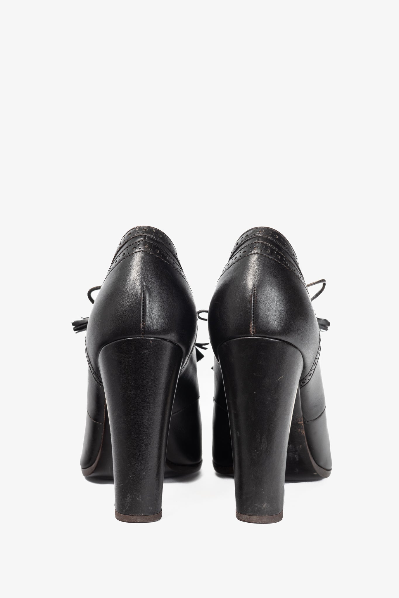 Salvatore Ferragamo Fusadia Fondente Calf Wingtip Derby Heels