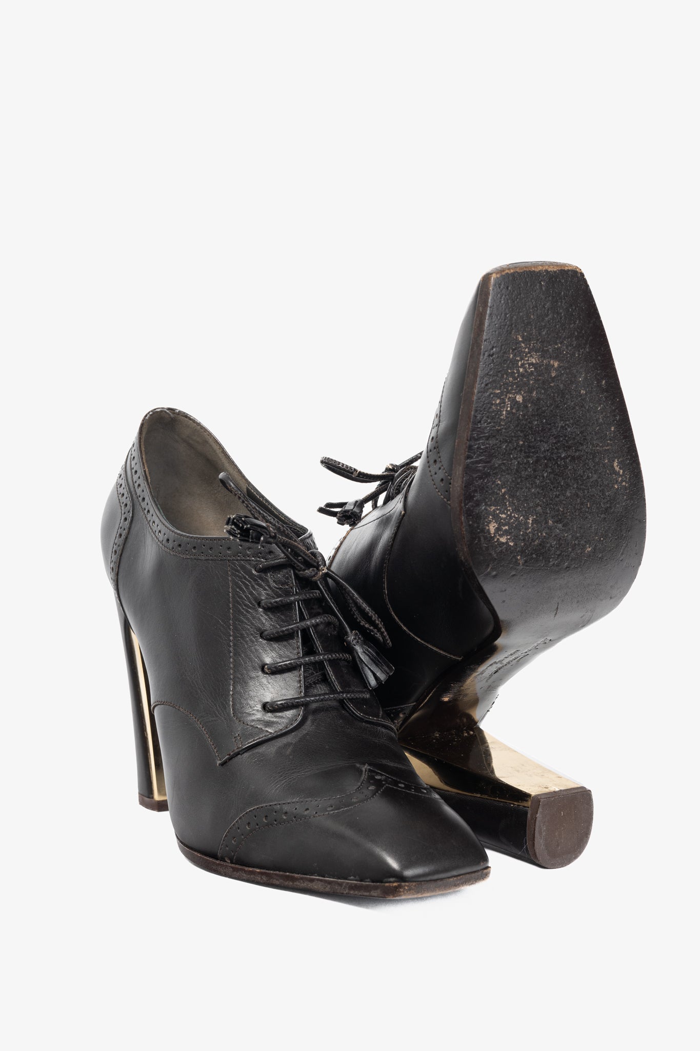 Salvatore Ferragamo Fusadia Fondente Calf Wingtip Derby Heels