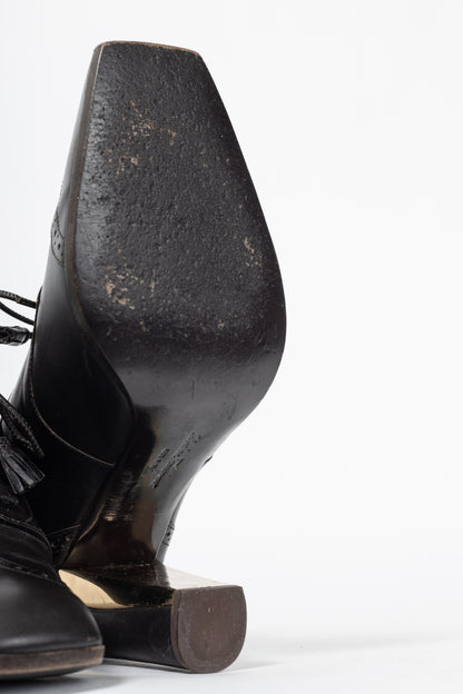 Salvatore Ferragamo Fusadia Fondente Calf Wingtip Derby Heels