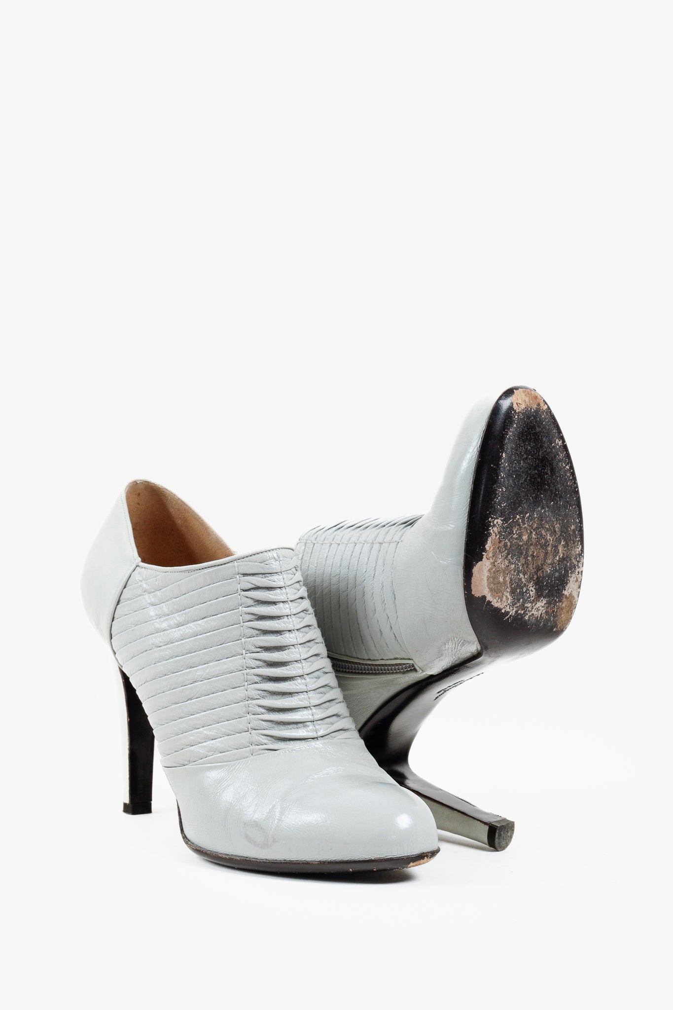 Salvatore Ferragamo Ribbed Leather Pumps