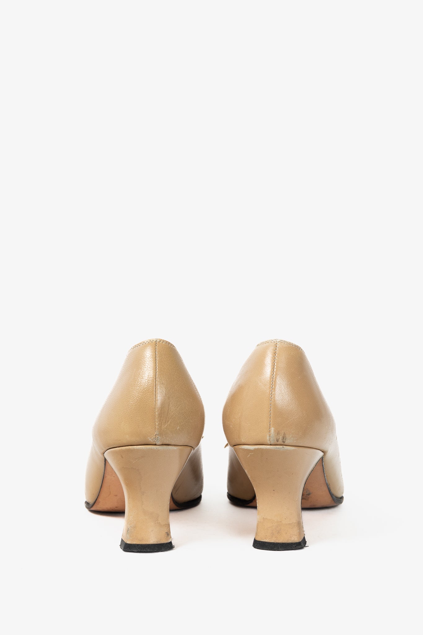 Salvatore Ferragamo Beige Leather Bow Cap-Toe Pumps