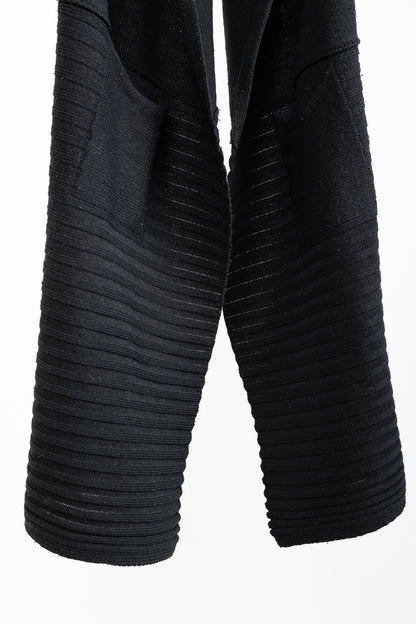 Sarah Pacini Black Wool-Blend Ribbed-Knit Pocket Scarf