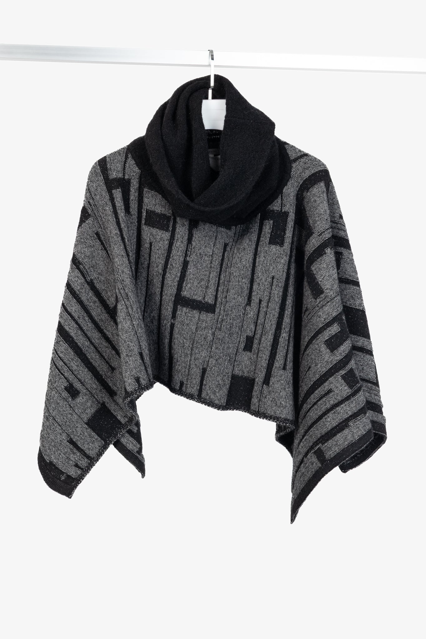 Sarah Pacini Grey & Black Geometric-Knit Cowl-Neck Poncho
