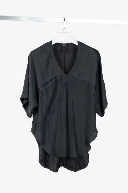 Smythe Grey Matte-Satin Pocket V-Neck Scrubs Top