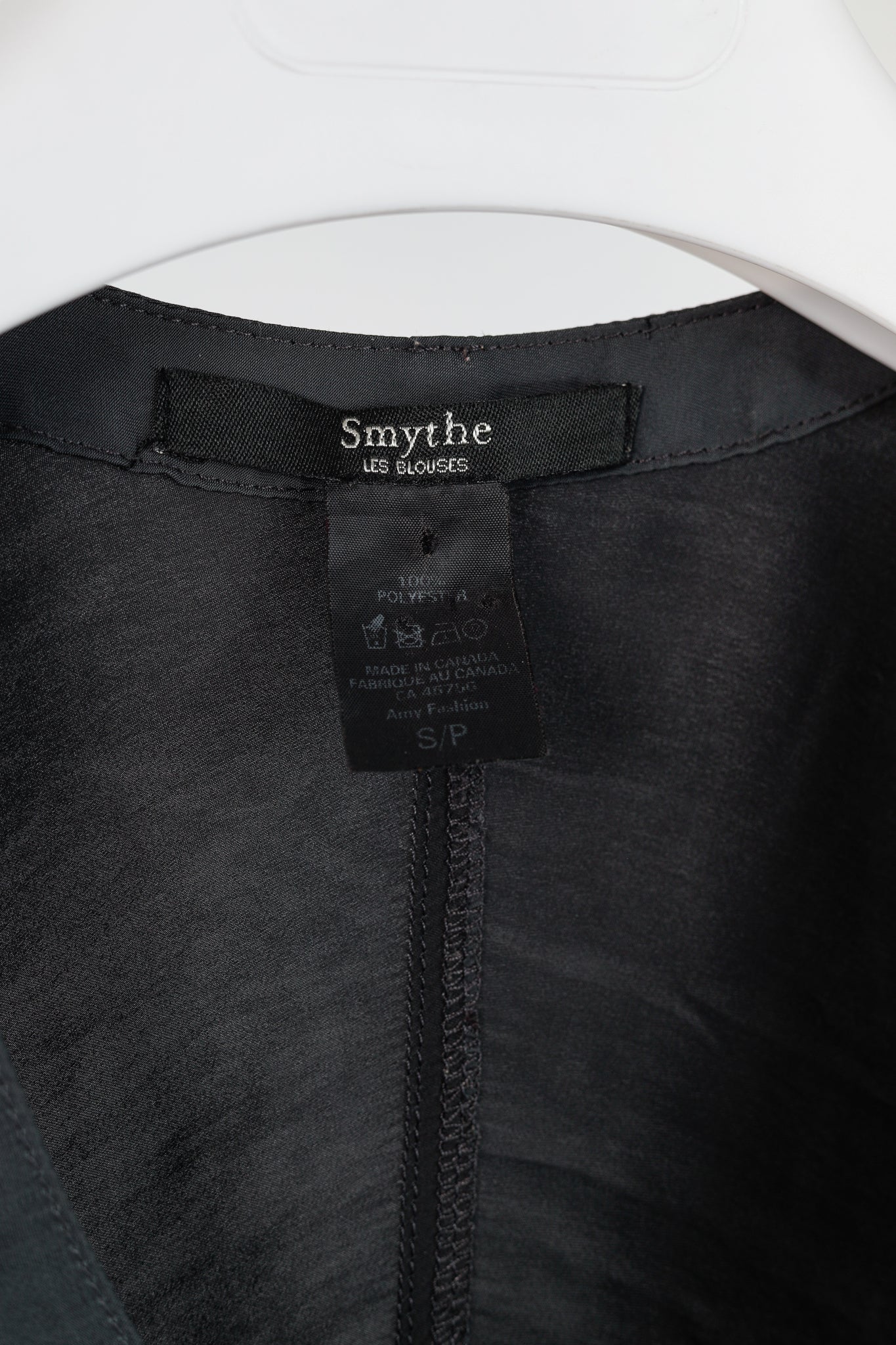 Smythe Grey Matte-Satin Pocket V-Neck Scrubs Top
