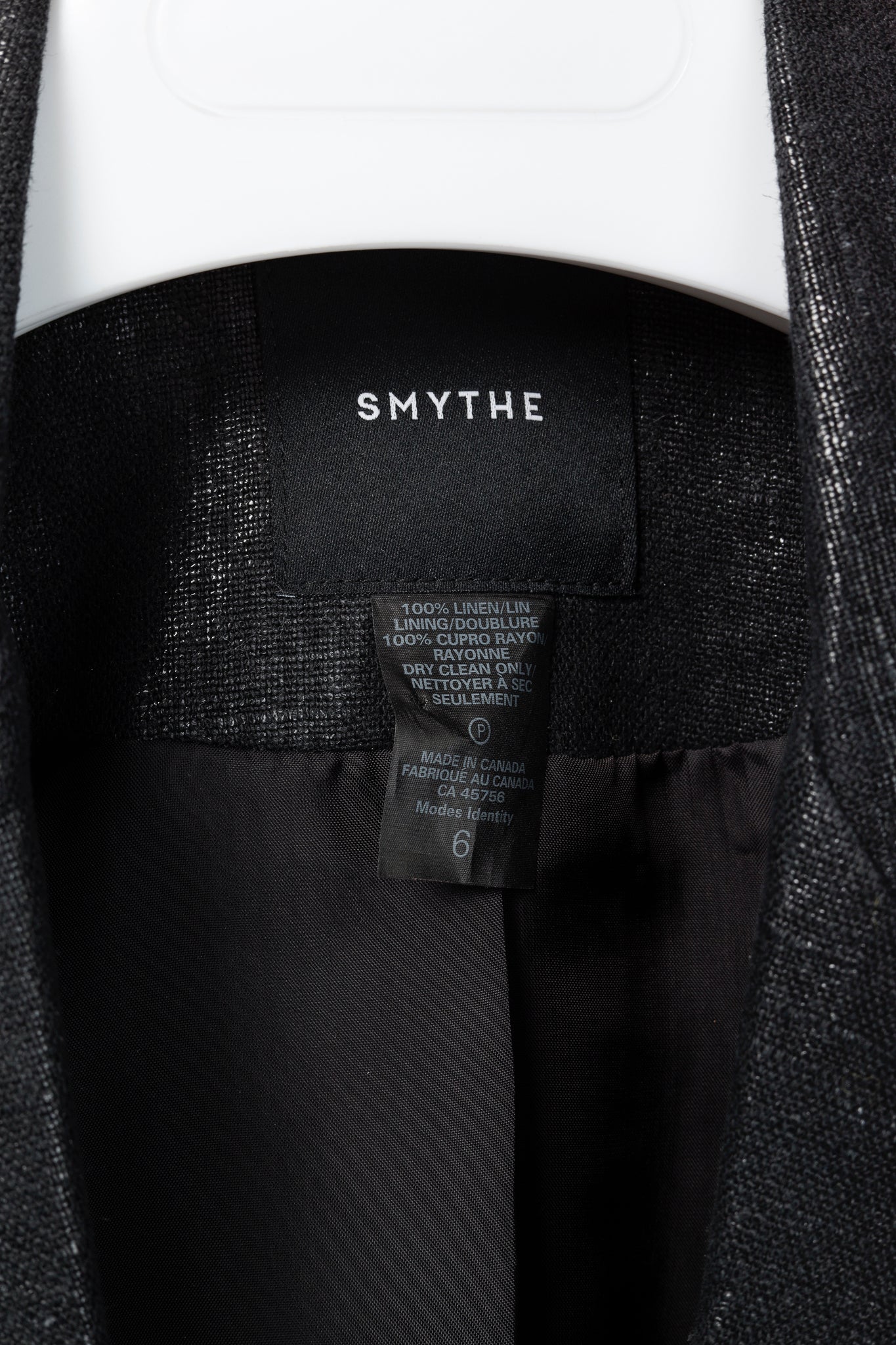 Smythe SS/18 Box Pleat Black Luster Linen Puff-Sleeve Blazer