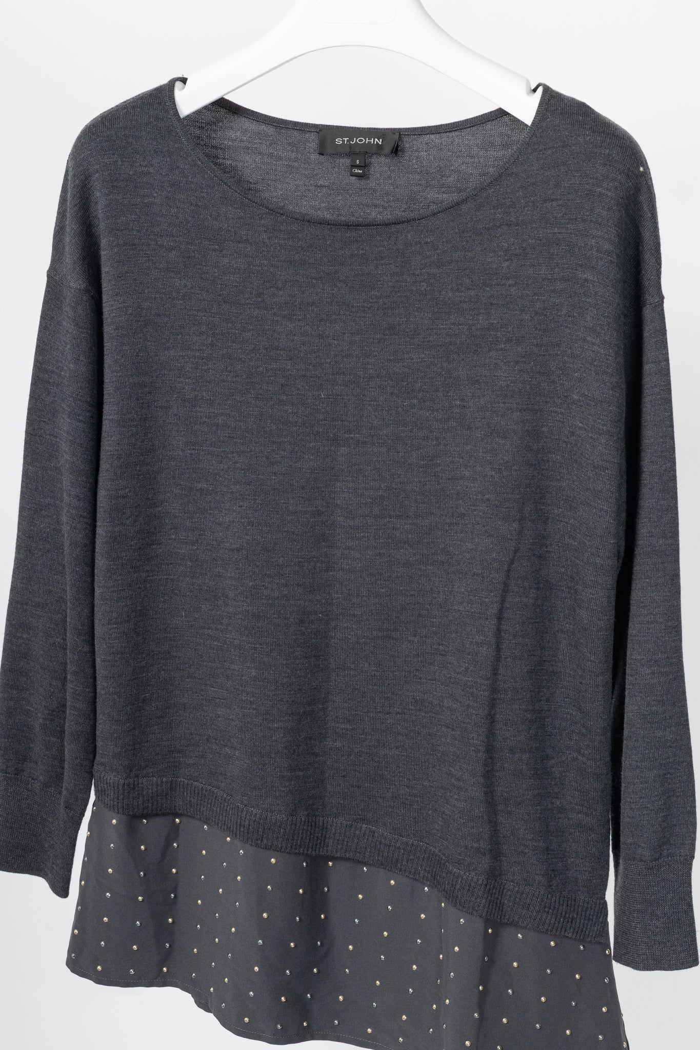 St. John R18 Grey Wool Asymmetrical Studded-Hem Sweater