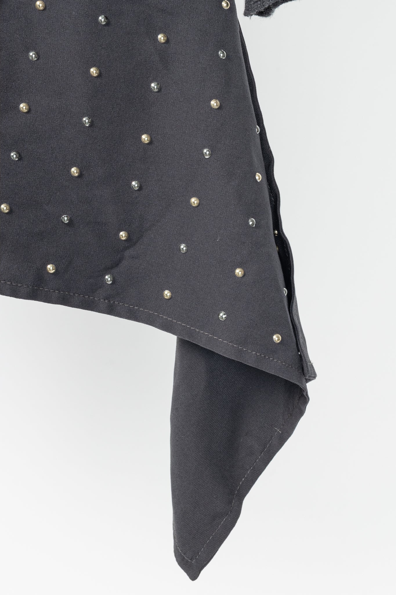 St. John R18 Grey Wool Asymmetrical Studded-Hem Sweater