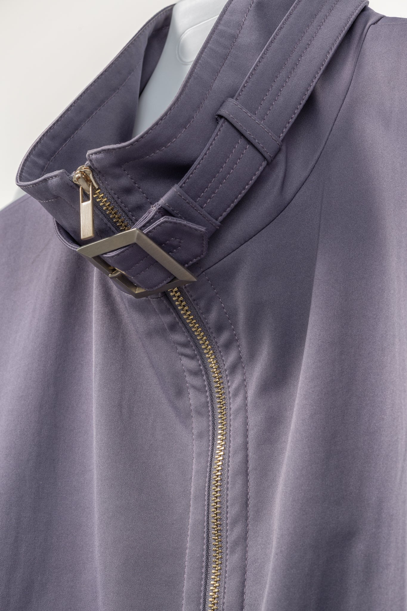St. John PF/12 Purple Mock-Neck Blouson Jacket
